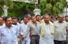 Congress, JD(S) planning dharna outside Karnataka governors house to prevent MLAs poaching by BJP